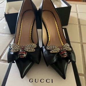 Gucci Black Leather Pump
